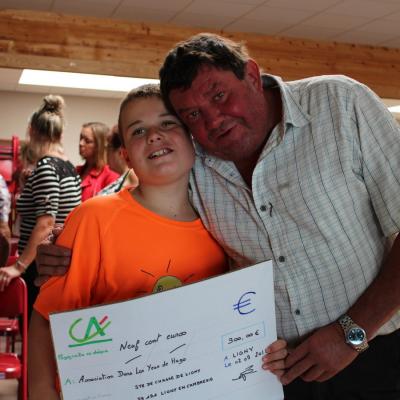 REMISE DE CHEQUE PAR LES LEUS EN COULEURS